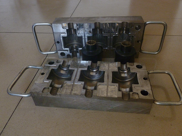 橡膠（jiāo）模具製品